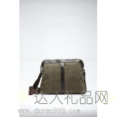 达人横式挎包